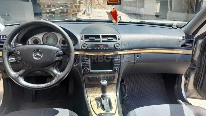 Mercedes E 220 d 2006, 175,000 km - 2.2 l - Gəncə