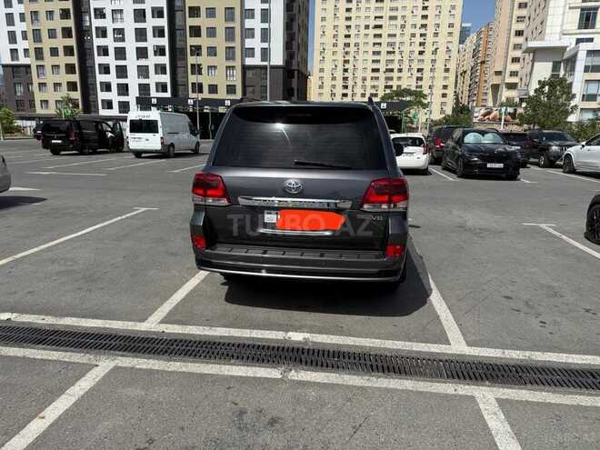 Toyota Land Cruiser 2014, 147,764 km - 4.6 l - Bakı
