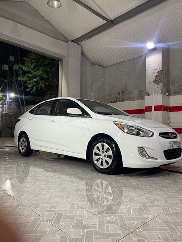Hyundai Accent 2015, 98,500 km - 1.6 l - Bakı
