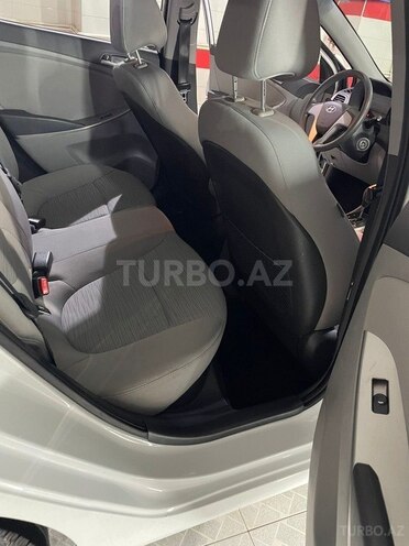 Hyundai Accent 2015, 98,500 km - 1.6 l - Bakı