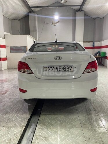 Hyundai Accent 2015, 98,500 km - 1.6 l - Bakı