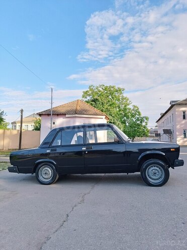 LADA (VAZ) 2107 2010, 86,083 km - 1.6 l - Quba