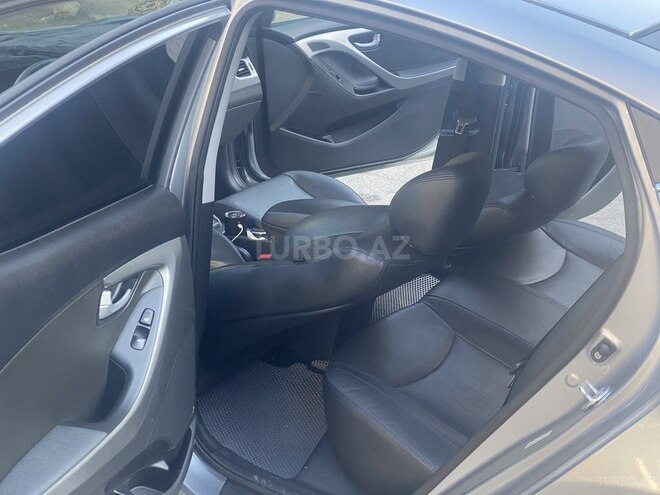 Hyundai Elantra 2014, 175,000 km - 1.8 л - Bakı