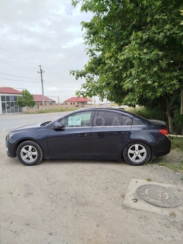 Chevrolet Cruze 2015, 237,000 km - 1.4 l - Şəmkir