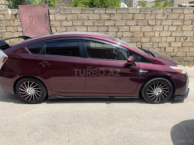 Toyota Prius 2013, 265,500 km - 1.8 л - Bakı