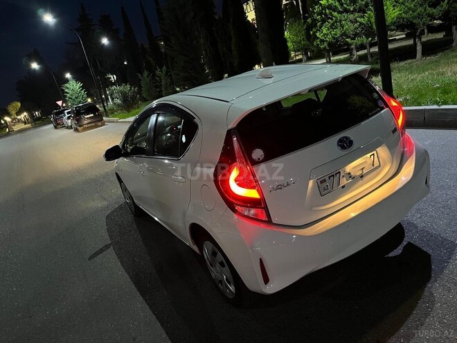 Toyota Aqua 2018, 80,000 km - 1.5 l - Bakı