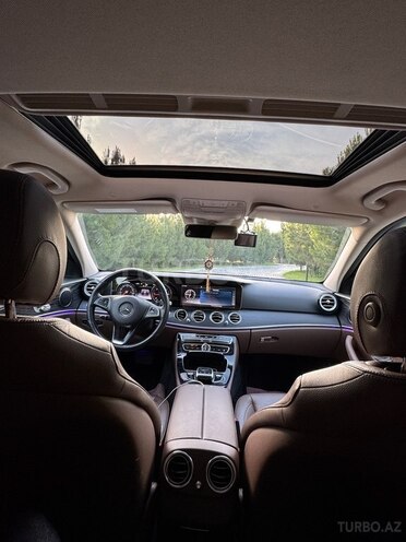 Mercedes E 220 d 2016, 204,300 km - 2.0 l - Bakı