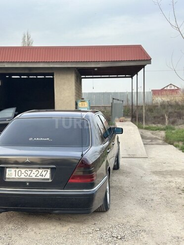 Mercedes C 220 1993, 281,719 km - 2.2 l - Sabirabad