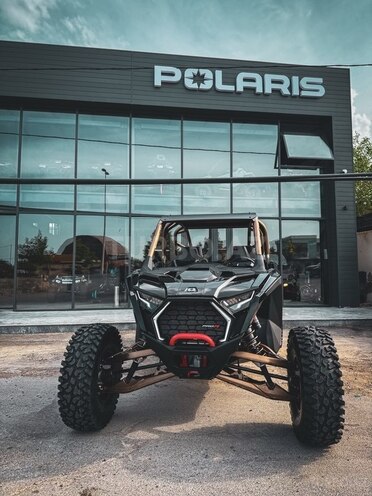 Polaris RZR Pro R Ultimate-1