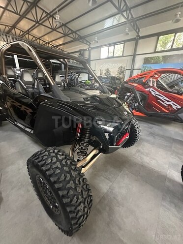 Polaris RZR Pro R Ultimate-17