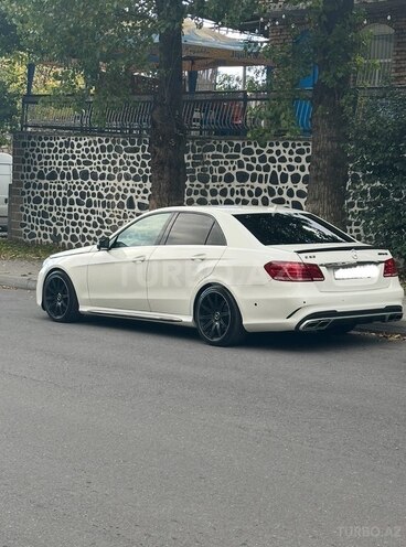 Mercedes E 350 4MATIC 2011, 298,000 km - 3.5 л - Bakı