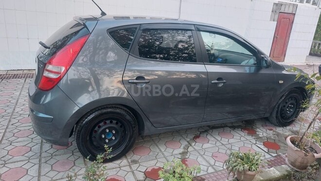 Hyundai i30 2009, 255,000 km - 1.4 l - Lənkəran