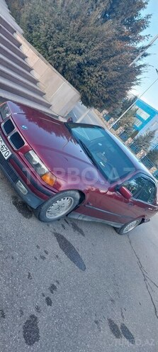 BMW 320 1996, 345,232 km - 2.0 l - Qusar