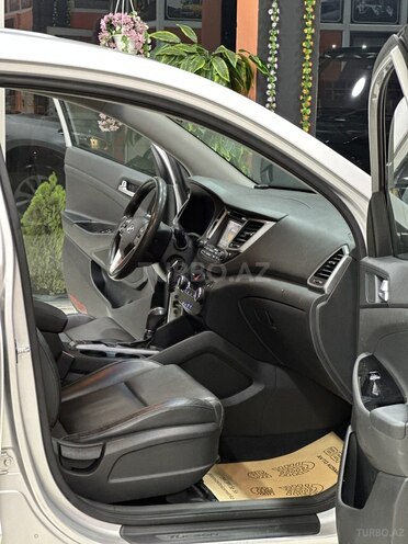 Hyundai Tucson-11