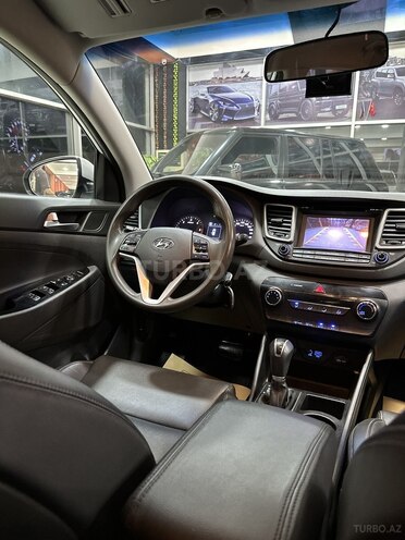 Hyundai Tucson-16