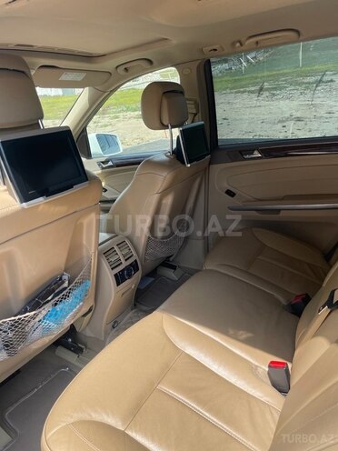 Mercedes GL 450 4MATIC 2011, 188,000 km - 4.7 л - Bakı