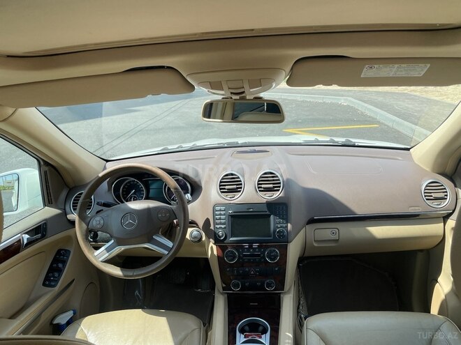 Mercedes GL 450 4MATIC 2011, 188,000 km - 4.7 л - Bakı