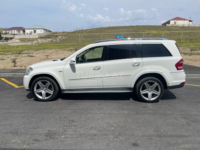 Mercedes GL 450 4MATIC 2011, 188,000 km - 4.7 л - Bakı