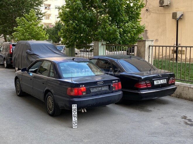 Audi A6 1995, 428,000 km - 2.5 l - Bakı