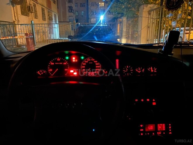 Audi A6 1995, 428,000 km - 2.5 l - Bakı