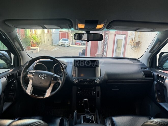 Toyota Land Cruiser Prado 2010, 28,000 km - 2.7 л - Bakı