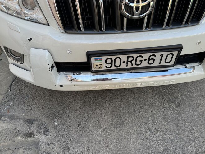 Toyota Land Cruiser Prado 2010, 28,000 km - 2.7 л - Bakı