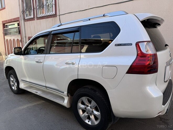 Toyota Land Cruiser Prado 2010, 28,000 km - 2.7 л - Bakı