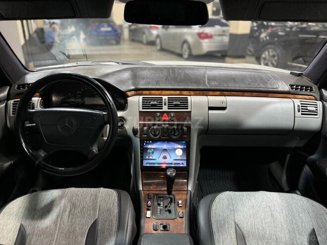 Mercedes E 220 d 1997, 286,655 km - 2.2 l - Sumqayıt