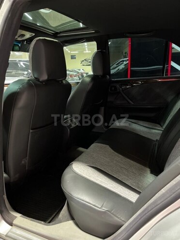 Mercedes E 220 d 1997, 286,655 km - 2.2 l - Sumqayıt