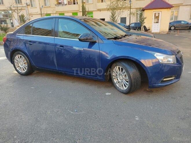 Chevrolet Cruze 2011, 290,000 km - 1.4 л - Bakı
