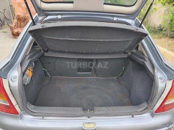 Opel Astra 2004, 285,349 km - 1.6 l - Bakı