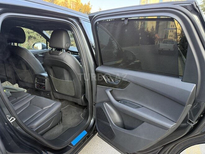 Audi Q7 2024, 9,000 km - 2.0 l - Bakı