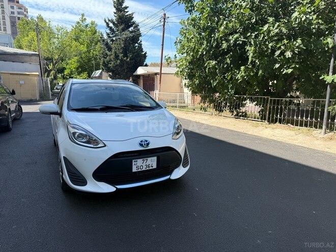 Toyota Aqua 2019, 123,000 km - 1.5 л - Bakı