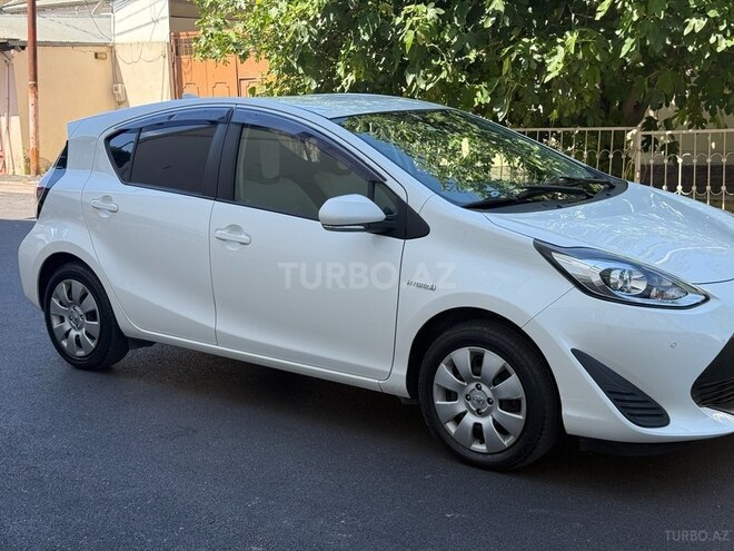 Toyota Aqua 2019, 123,000 km - 1.5 л - Bakı