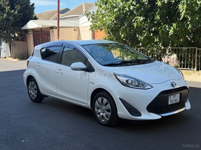 Toyota Aqua 2019, 123,000 km - 1.5 л - Bakı