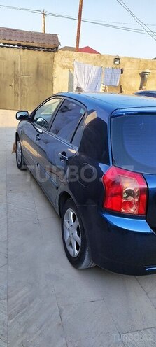 Toyota Corolla 2004, 240,000 km - 1.4 l - Bakı