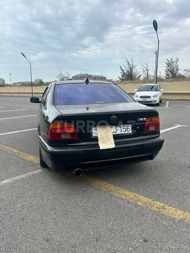 BMW 525 2000, 400,000 km - 2.5 л - Bakı