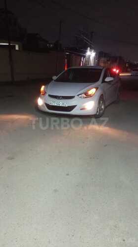 Hyundai Avante 2015, 240,000 km - 1.6 л - Bakı