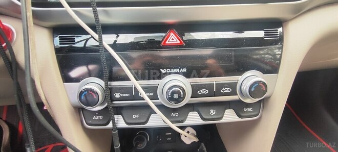 Hyundai Elantra 2020, 32,000 km - 2.0 l - Bakı