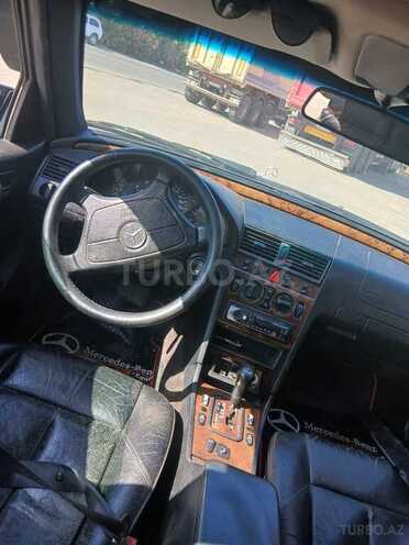 Mercedes C 200 1998, 350,200 km - 2.0 l - Sabirabad
