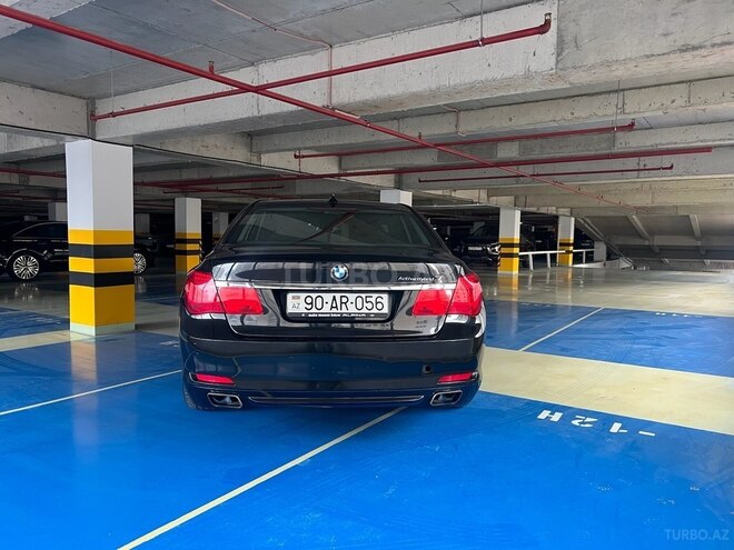 BMW 750 2010, 193,000 km - 4.4 l - Bakı