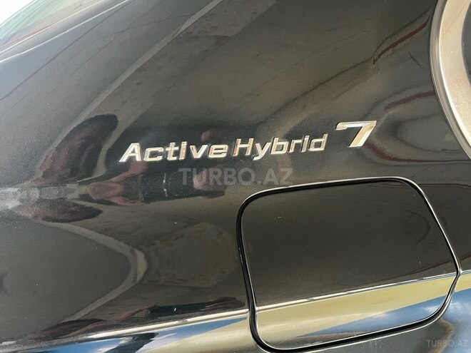 BMW 750 2010, 193,000 km - 4.4 l - Bakı