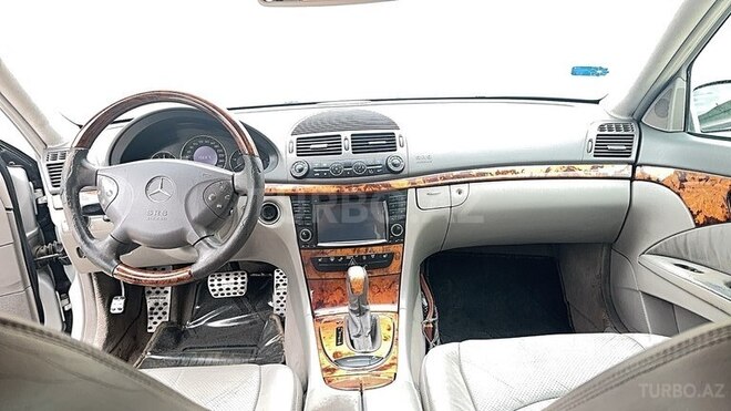 Mercedes E 260 2002, 450,000 km - 2.6 l - Bakı