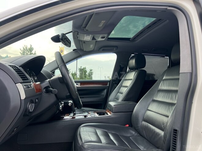 Volkswagen Touareg 2005, 232,903 km - 3.2 л - Bakı