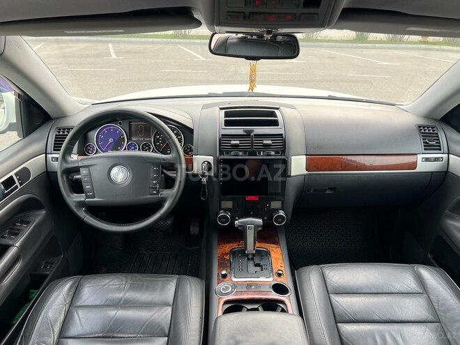 Volkswagen Touareg 2005, 232,903 km - 3.2 л - Bakı