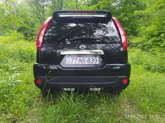 Nissan X-Trail 2011, 148,000 km - 2.5 л - Qusar