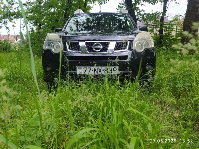 Nissan X-Trail 2011, 148,000 km - 2.5 л - Qusar