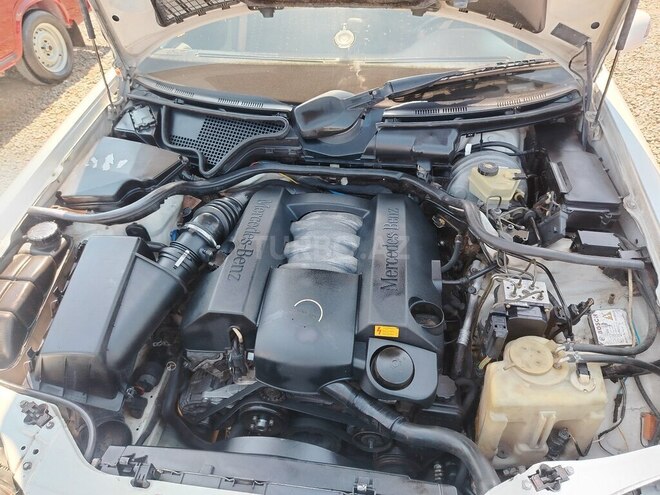 Mercedes E 320 1999, 42,809 km - 3.2 l - Göygöl