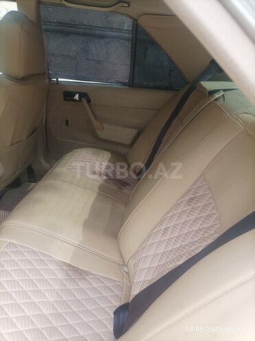 Mercedes 190 1992, 327,019 km - 2.3 l - Sumqayıt