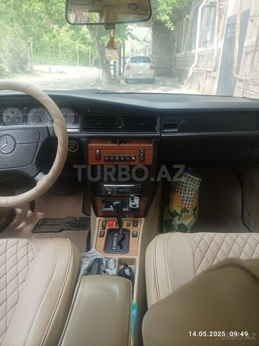 Mercedes 190 1992, 327,019 km - 2.3 l - Sumqayıt